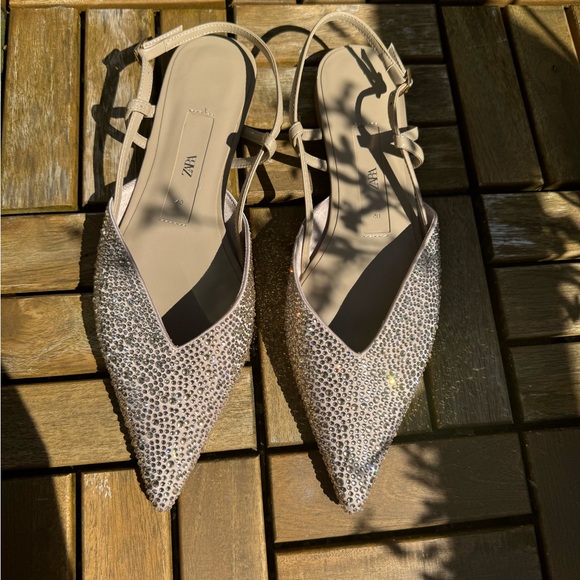 New sparkly Zara flats - Picture 5 of 6
